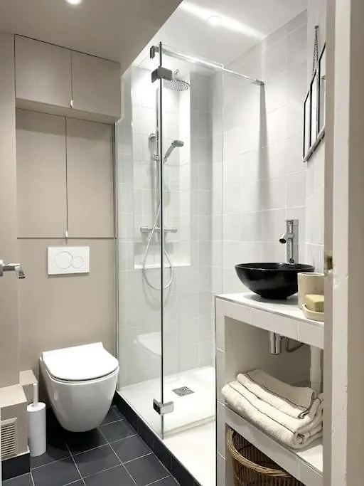 Apartment Climatise Pour 1 Ou 2 Personnes Au 109 Avenue Mozart 16 *