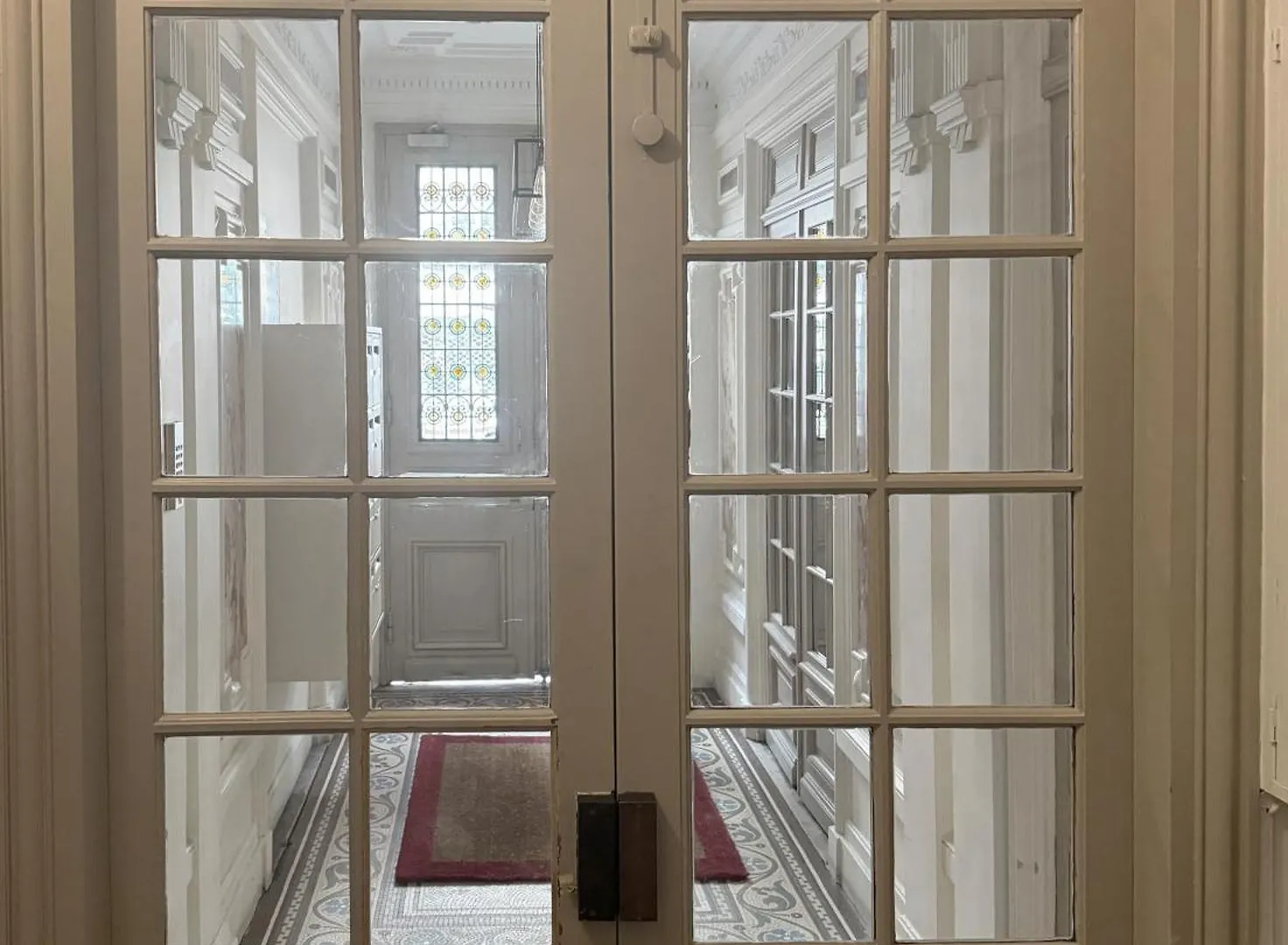 Apartment Climatise Pour 1 Ou 2 Personnes Au 109 Avenue Mozart 16 *